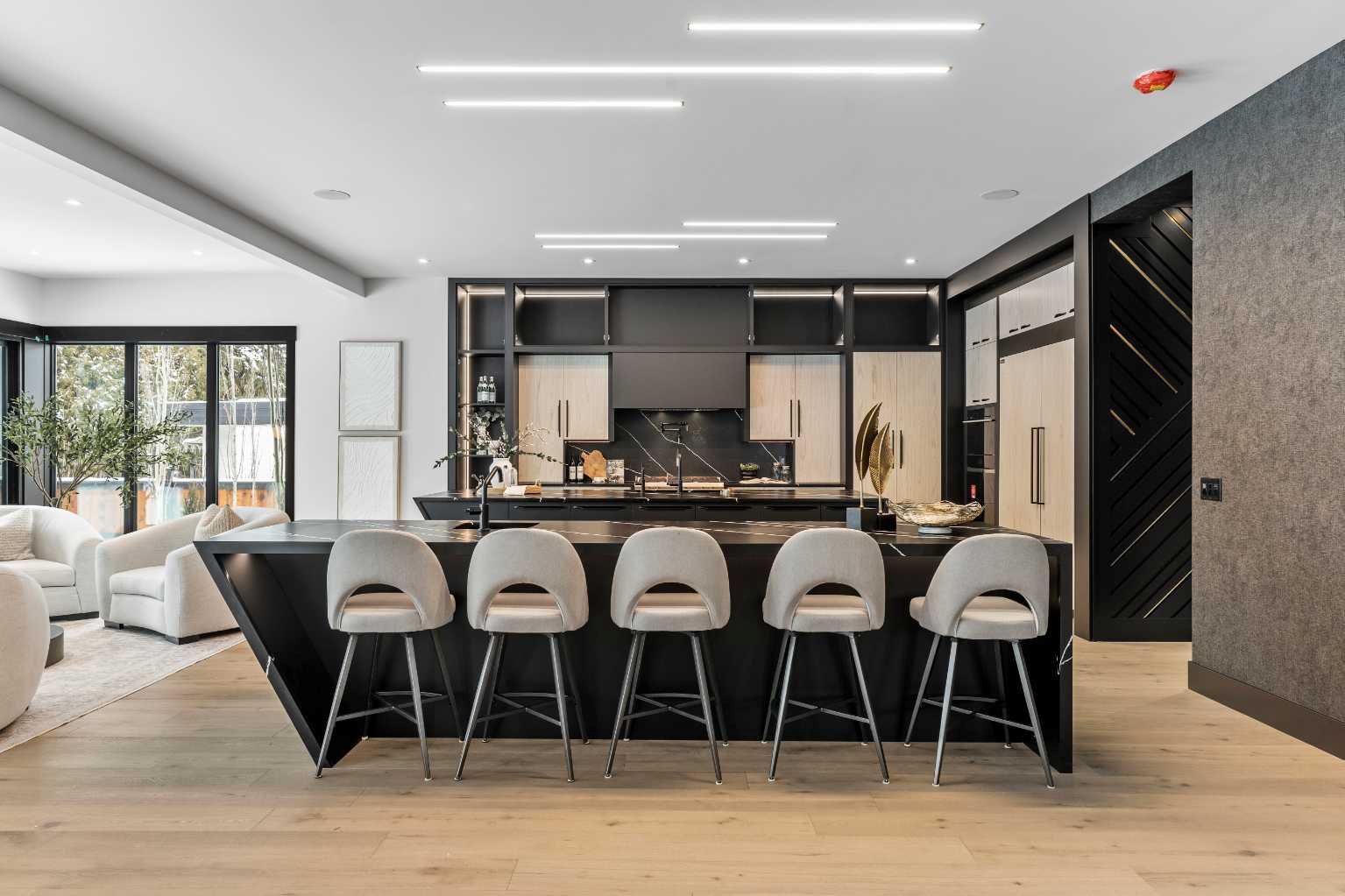 MLS #A2207173 image #13