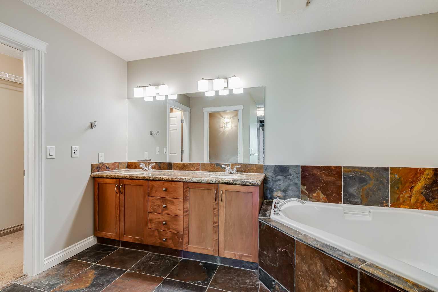 MLS #A2256056 image #26