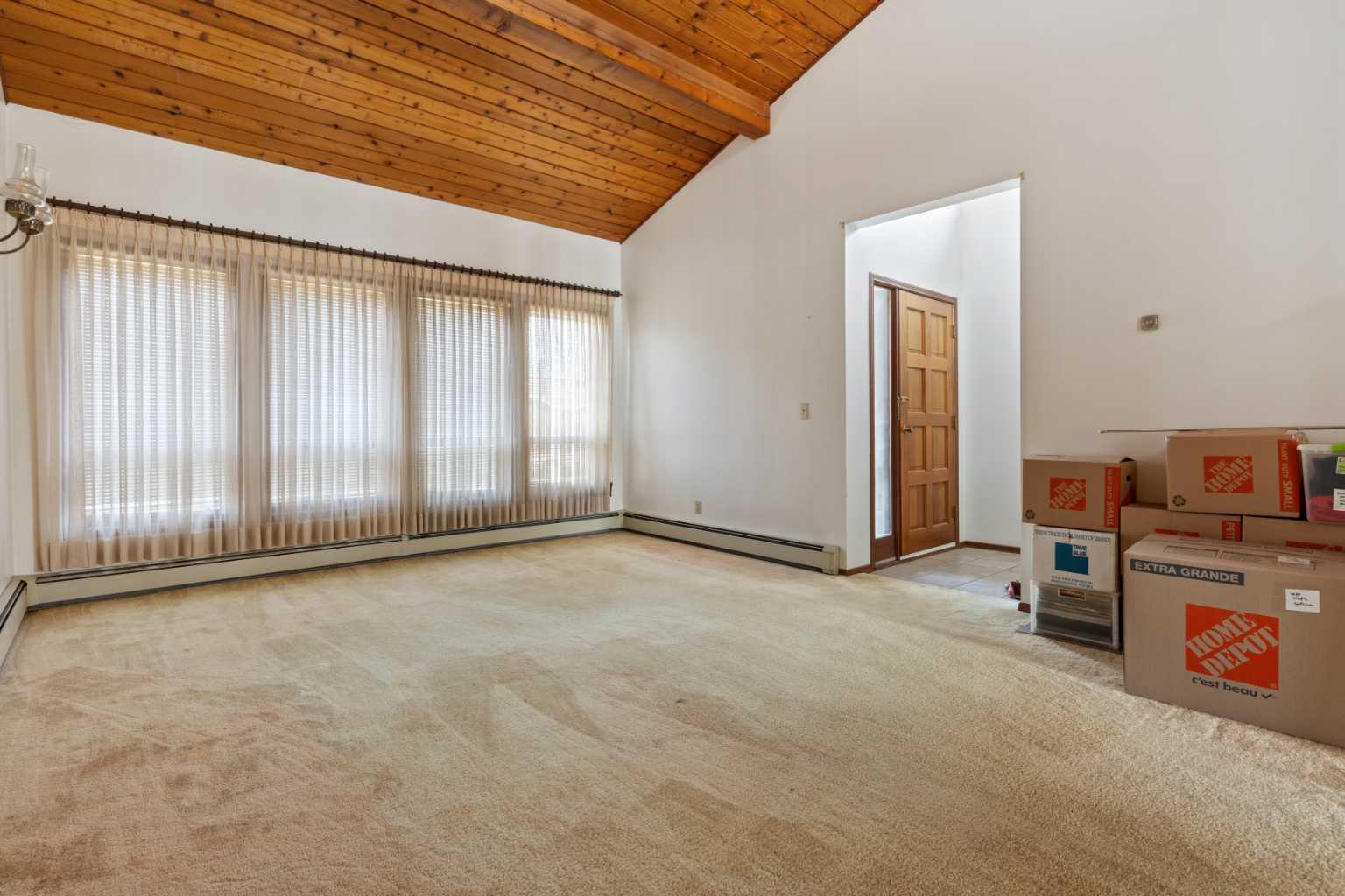 MLS #A2256057 image #2