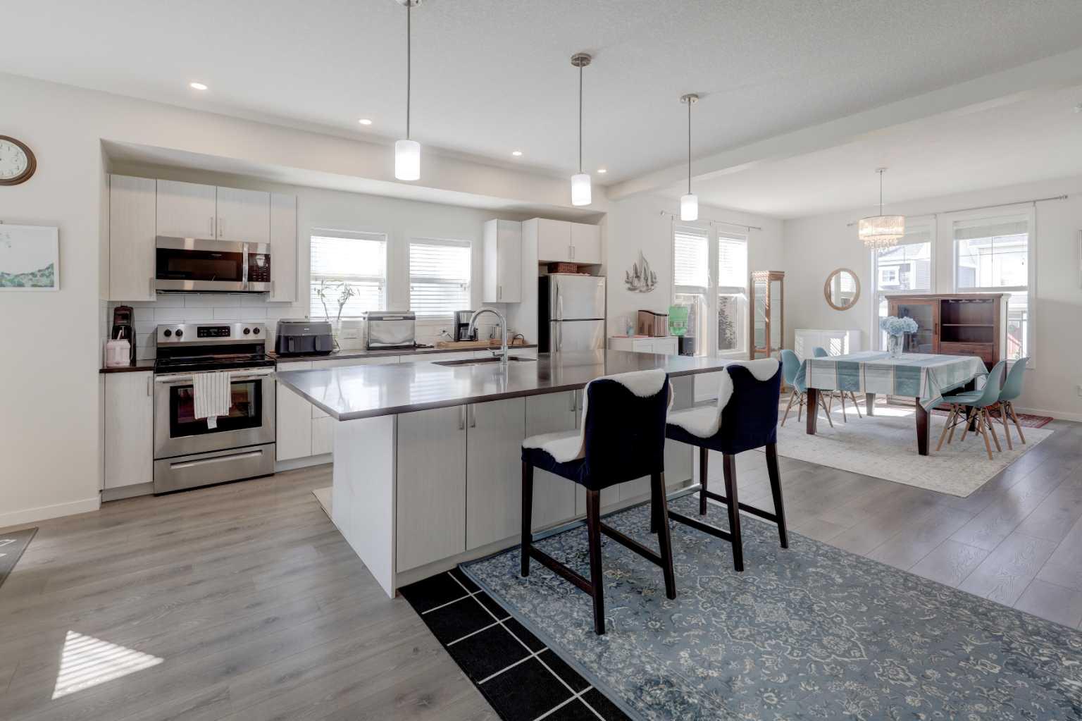 MLS #A2256358 image #2