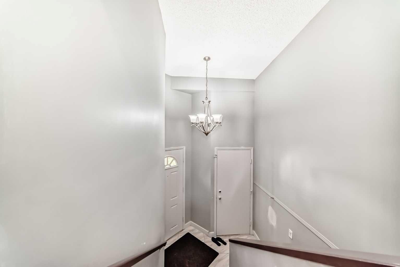 MLS #A2256502 image #5