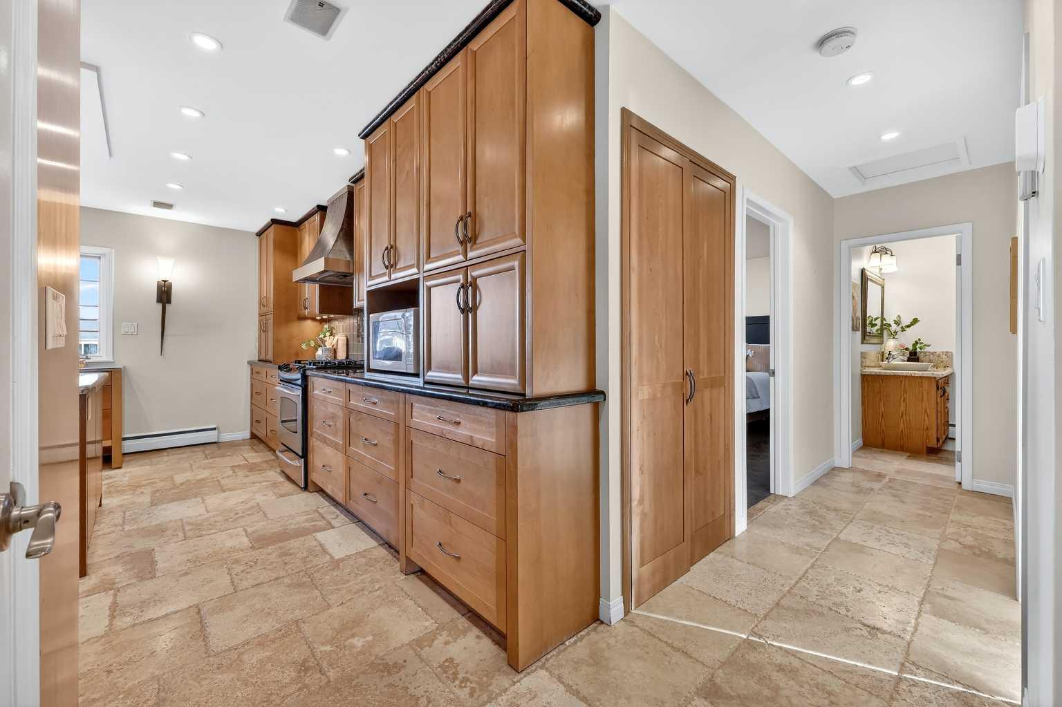 MLS #A2258690 image #12