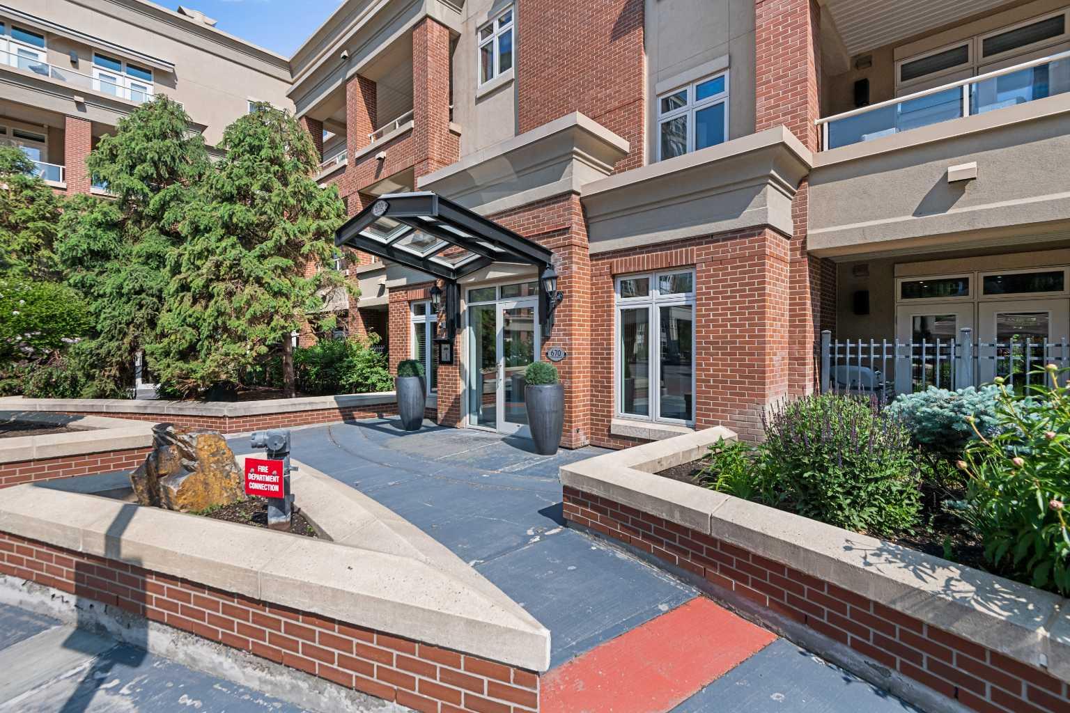 MLS #A2261502 image #2