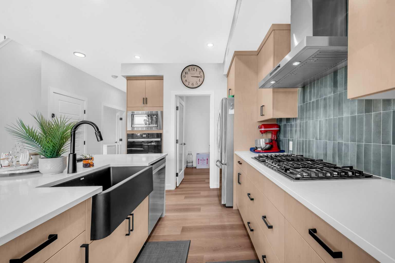 MLS #A2262690 image #0