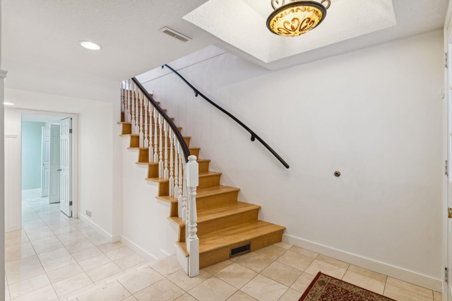 MLS #A2275182 image #5