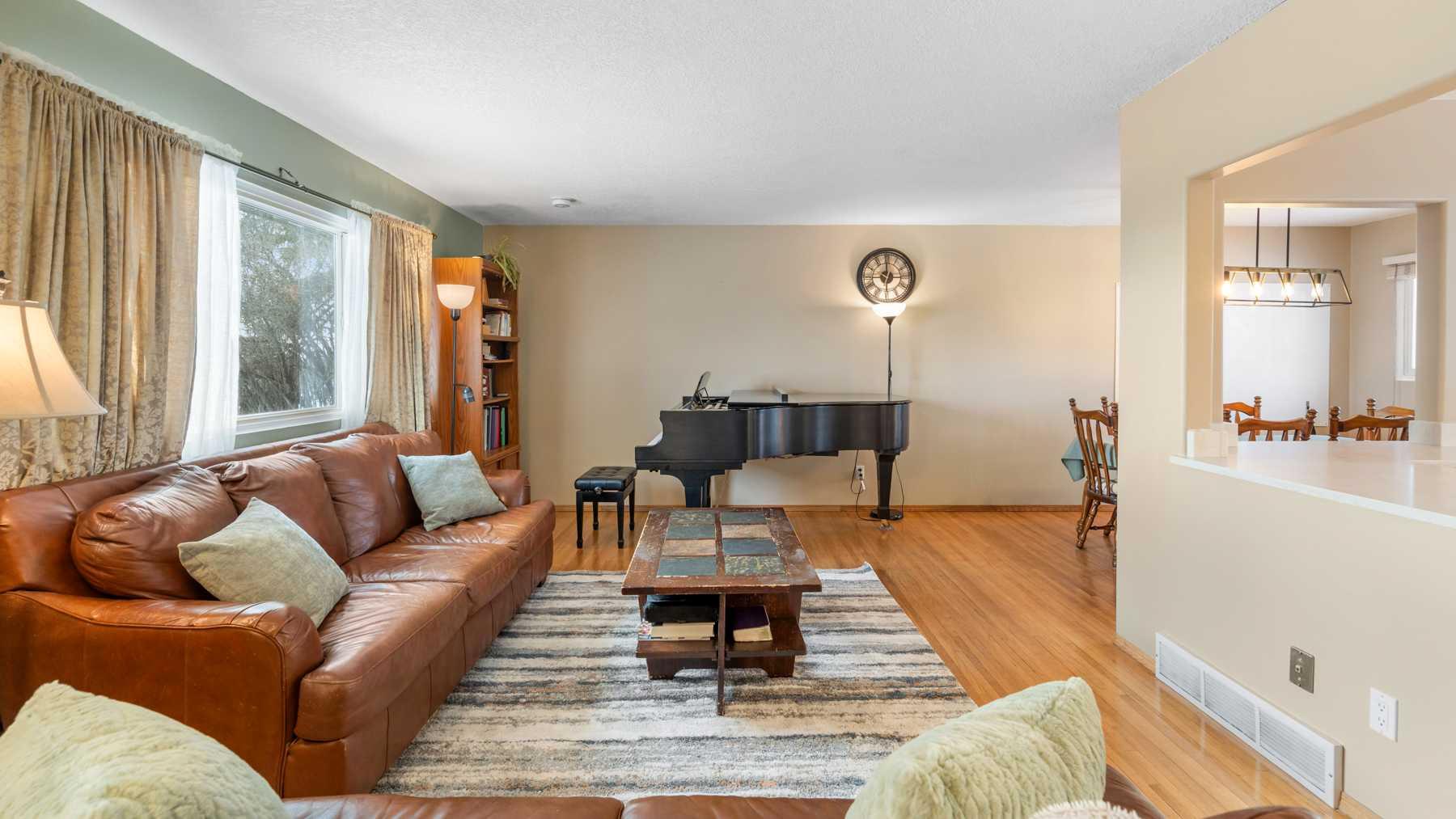 MLS #A2276450 image #5