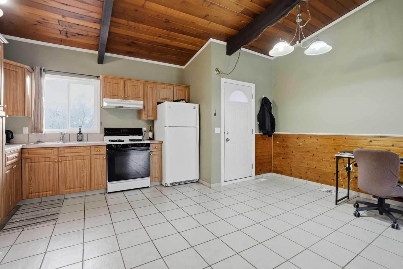 MLS #A2276905 image #2