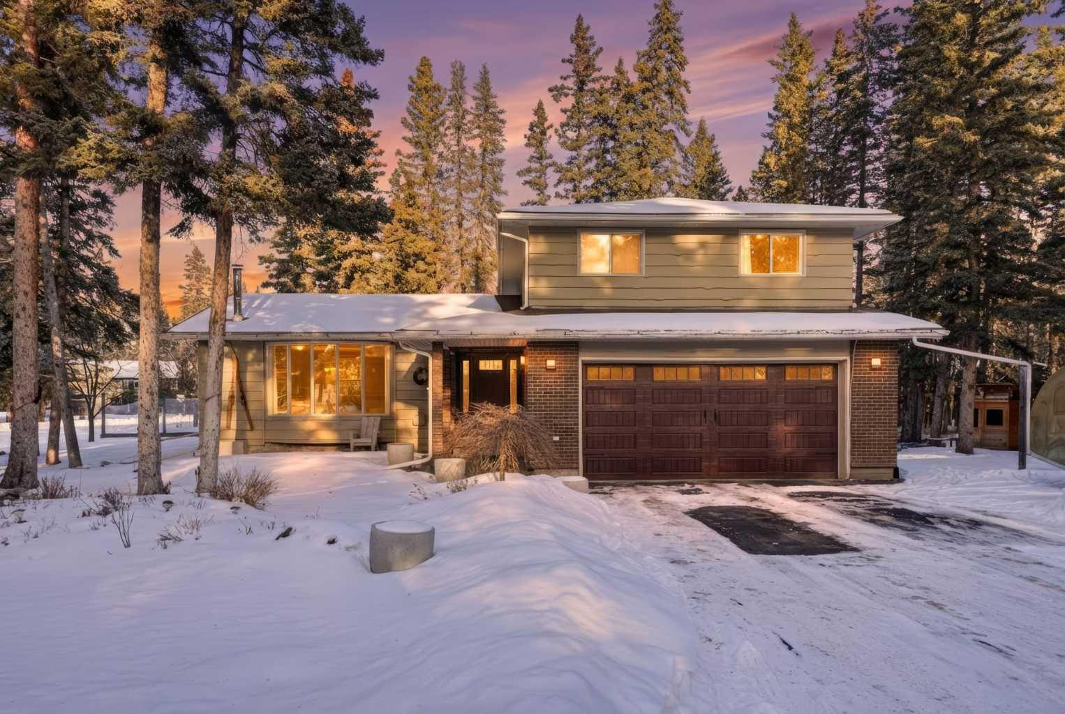 38 Wolf Drive Rural Rocky View County AB T3Z 1A3 MLS #A2277293 MLS #A2277293 image #0