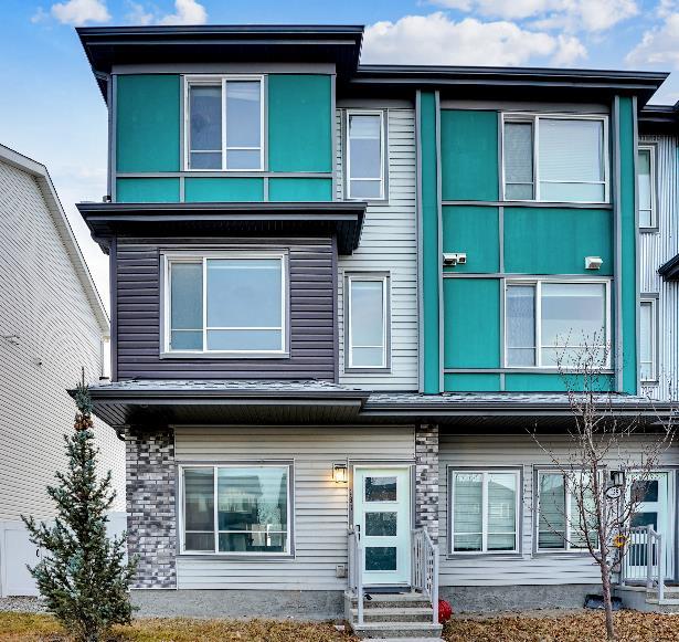 131 LUCAS Boulevard Calgary AB T3P1H9 MLS #A2272583 MLS #A2272583 image #0