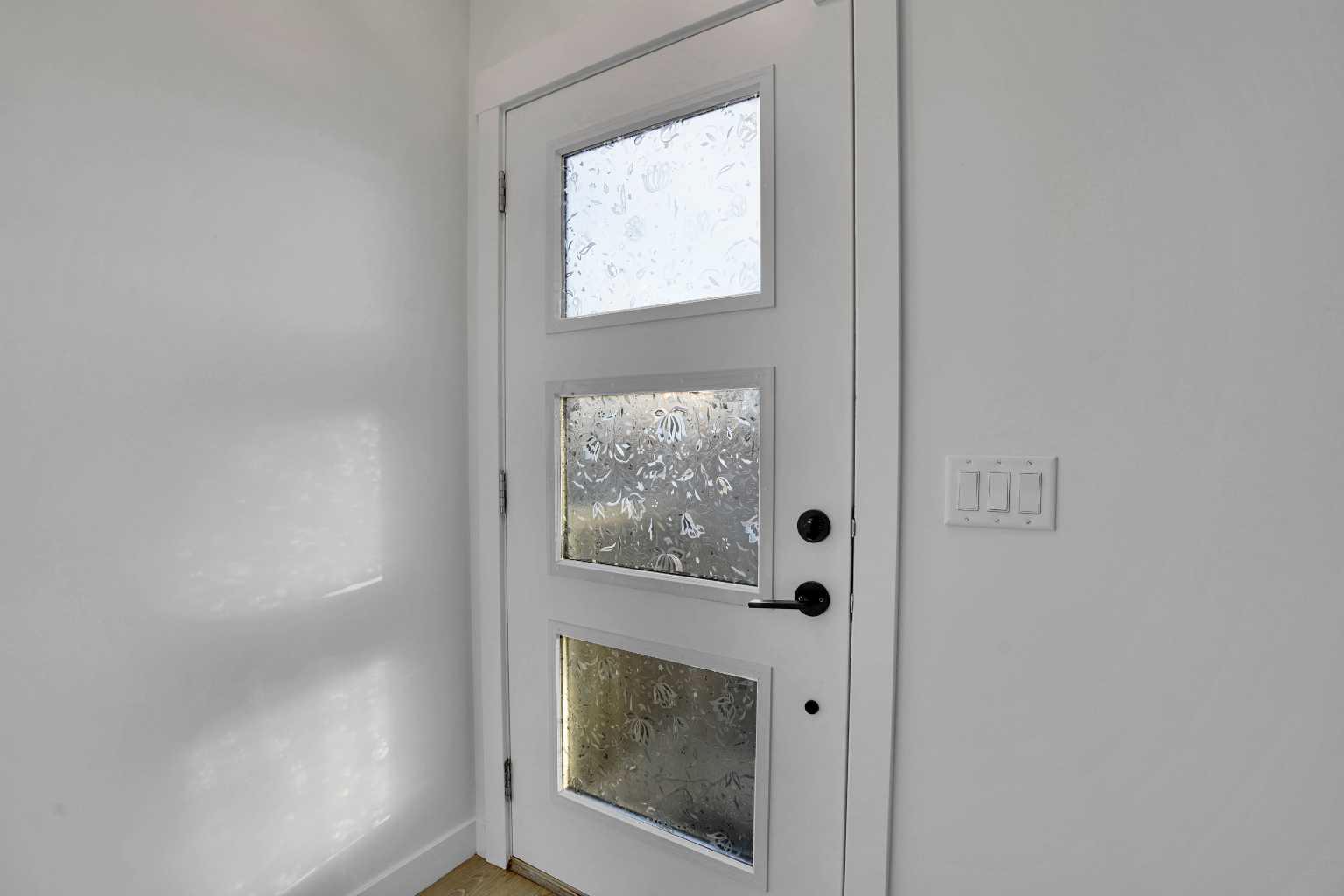 MLS #A2272583 image #2