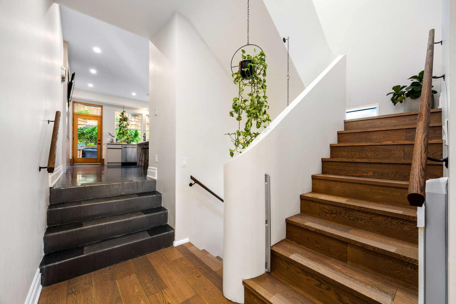 MLS #A2278956 image #9