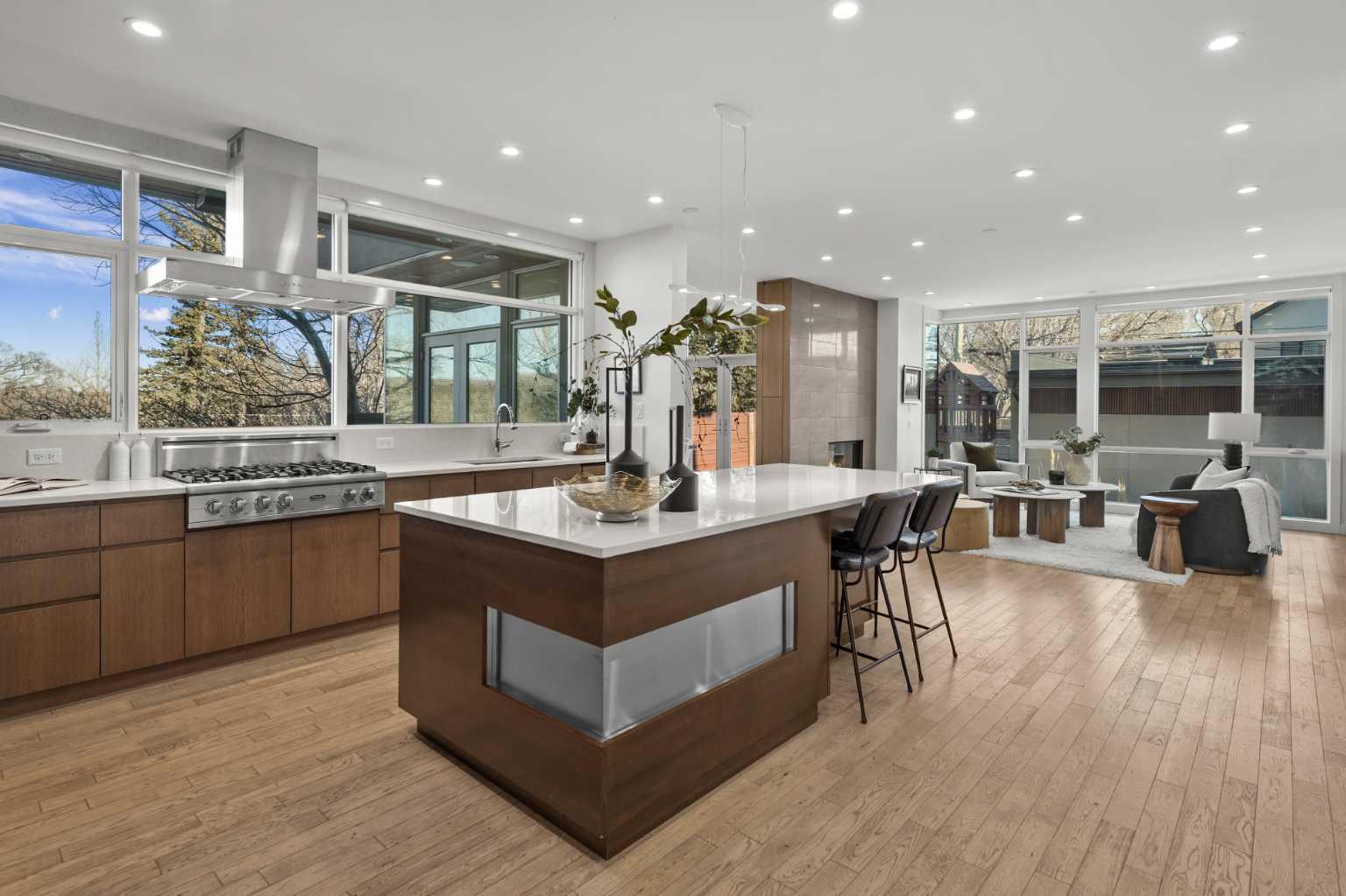 MLS #A2278995 image #2