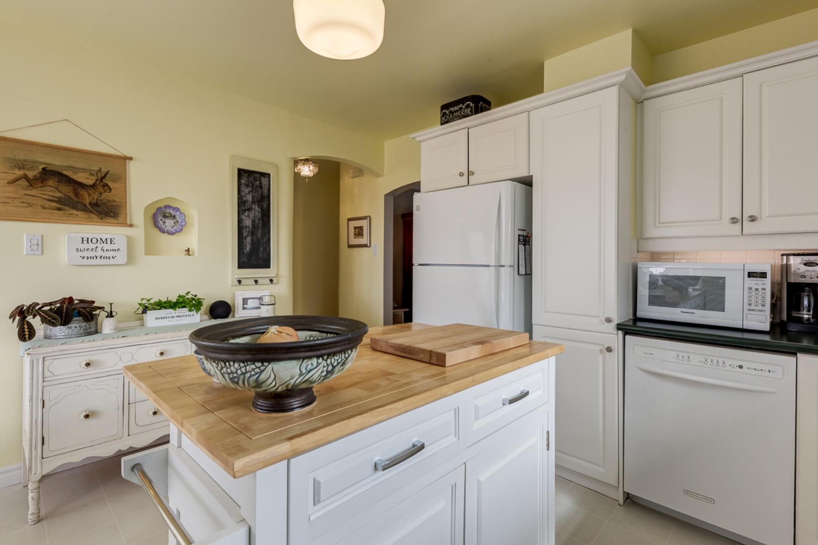 MLS #A2279598 image #11