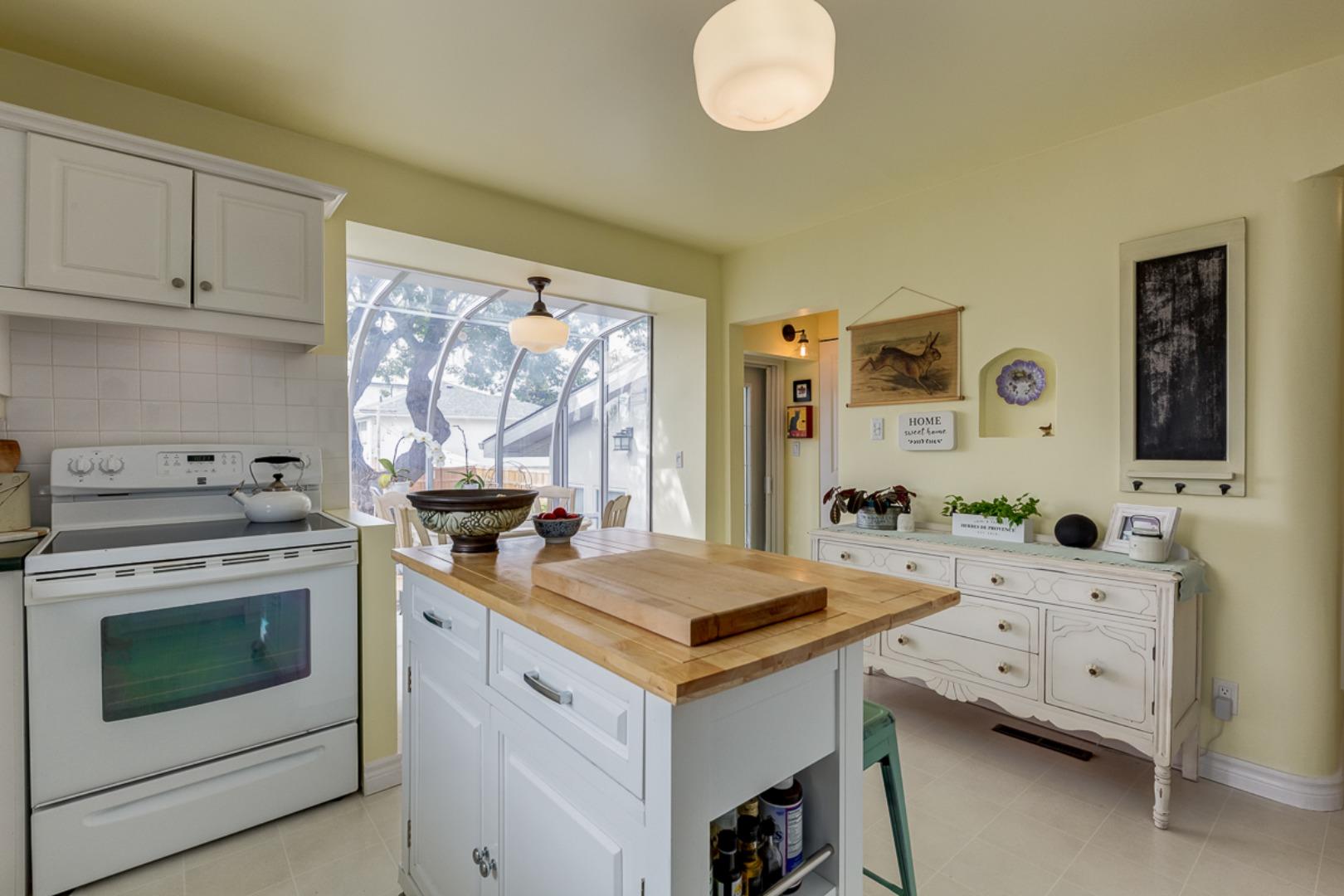 MLS #A2279598 image #12