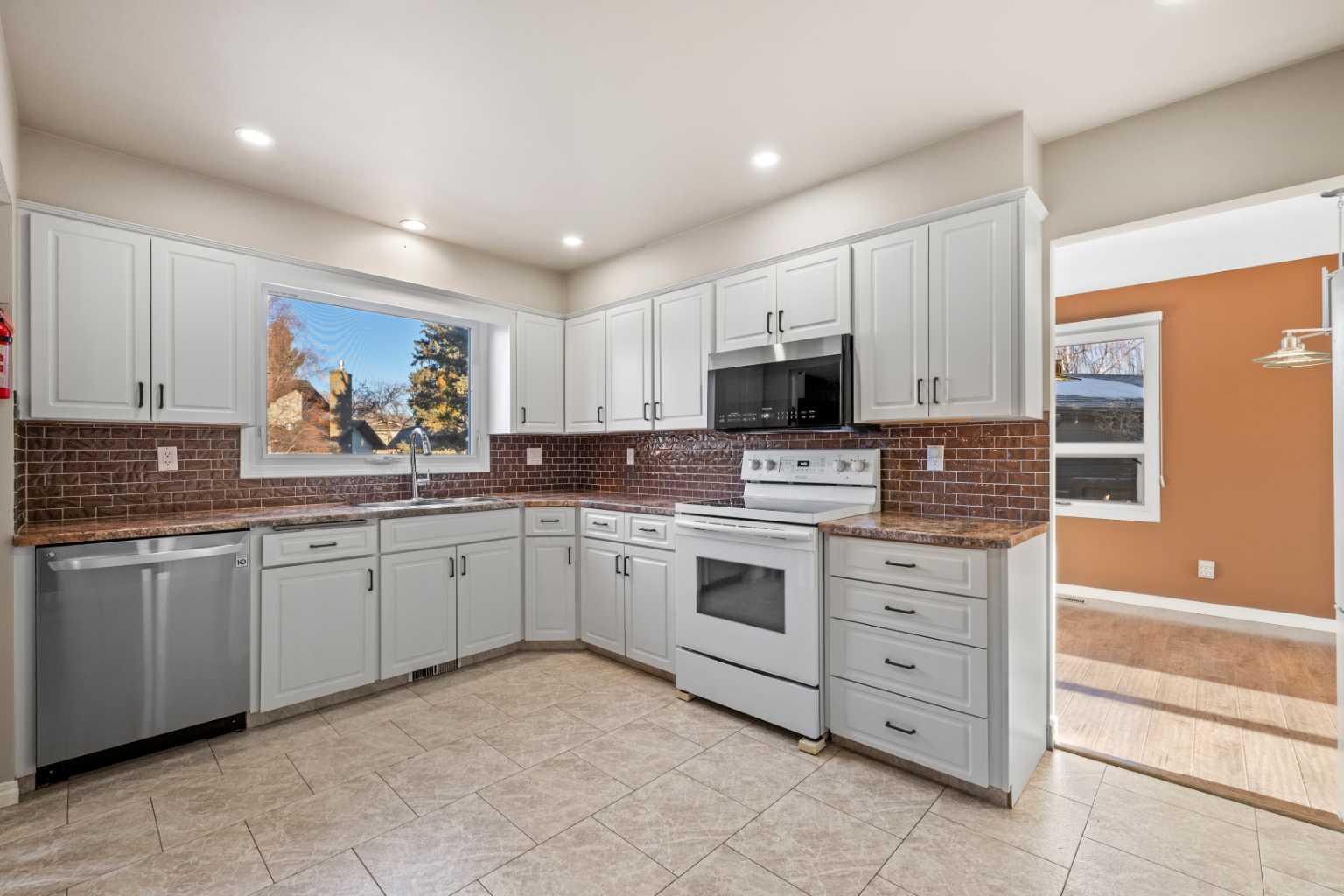 MLS #A2280066 image #6