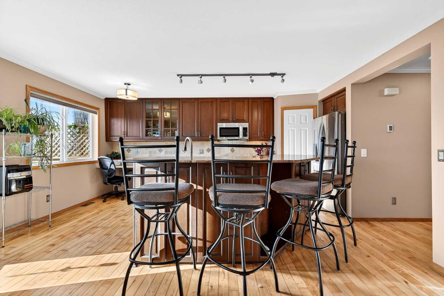 MLS #A2280592 image #6