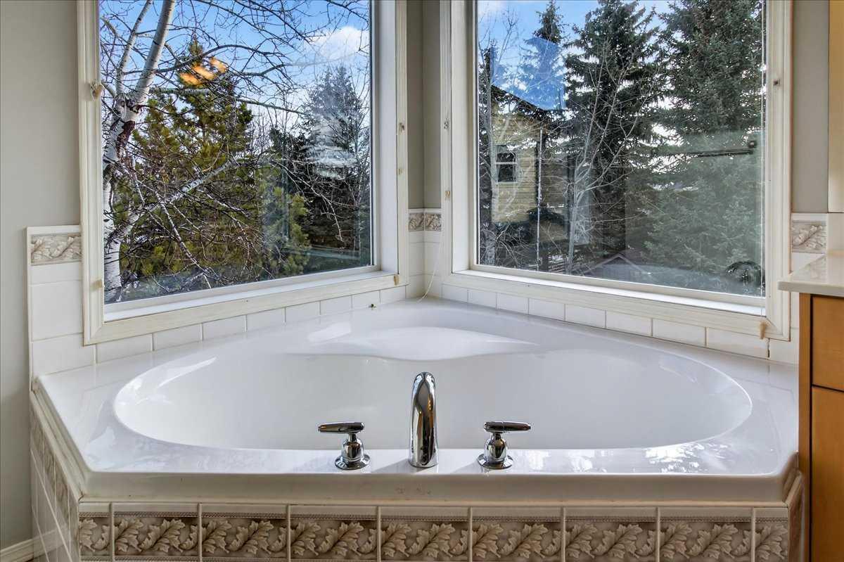 MLS #A2280692 image #36