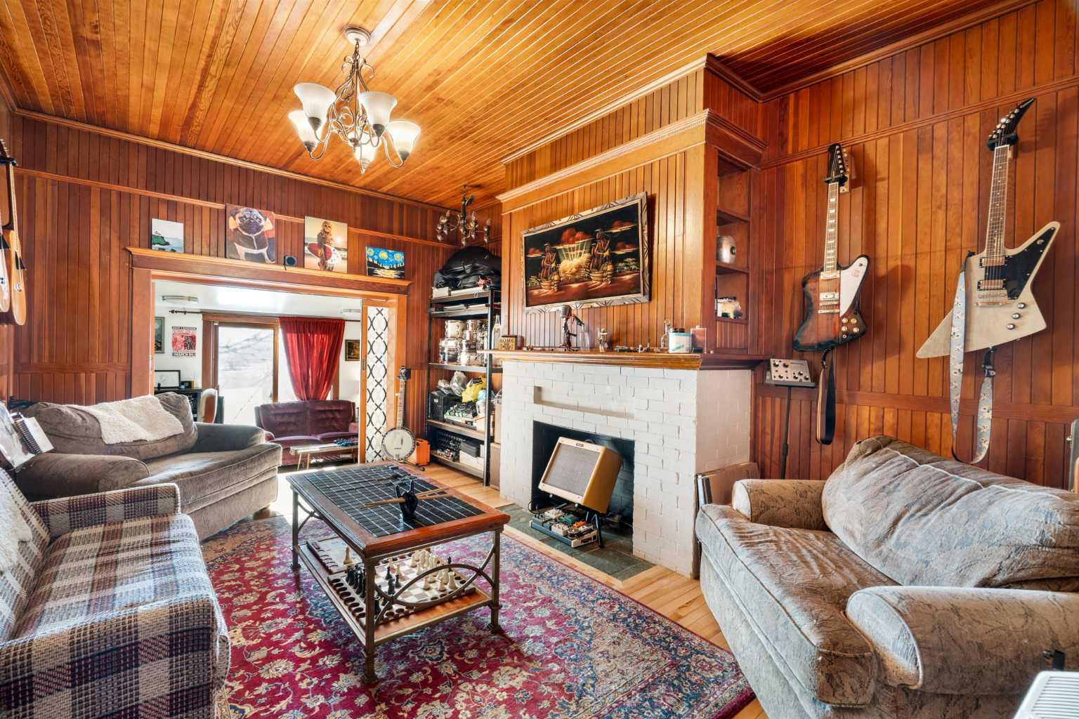 MLS #A2280981 image #1