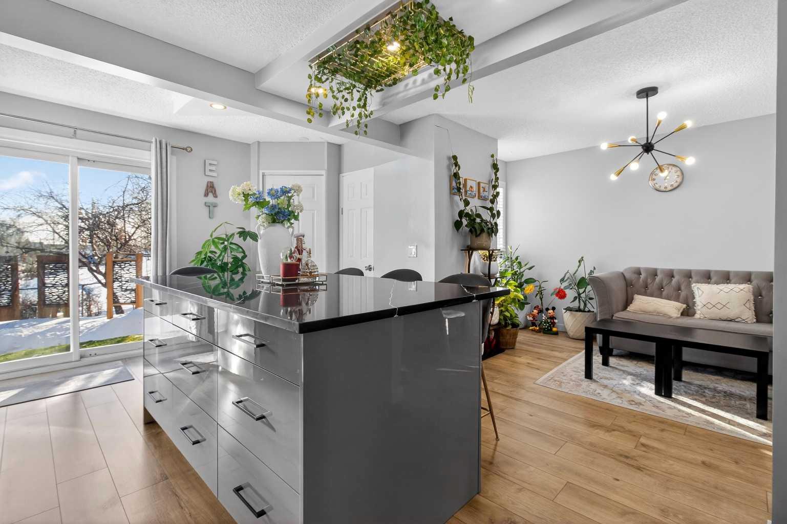 77 Summerfield Road SE Airdrie AB T4B 1X8 MLS #A2280994 MLS #A2280994 image #0