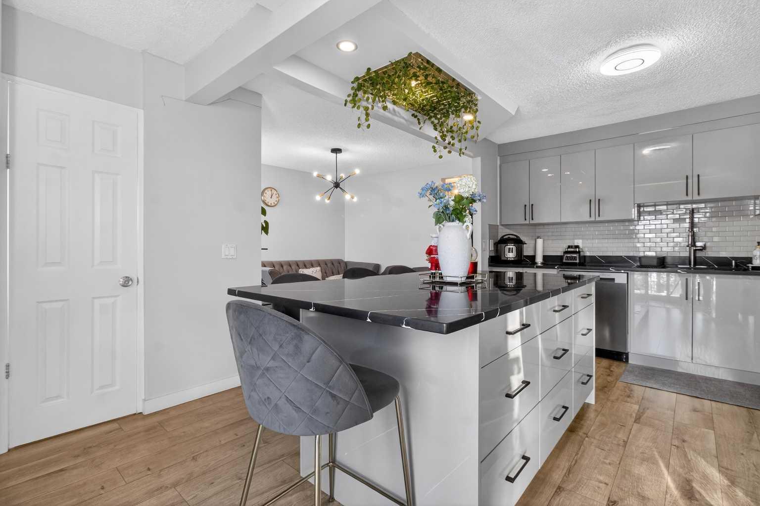 MLS #A2280994 image #7