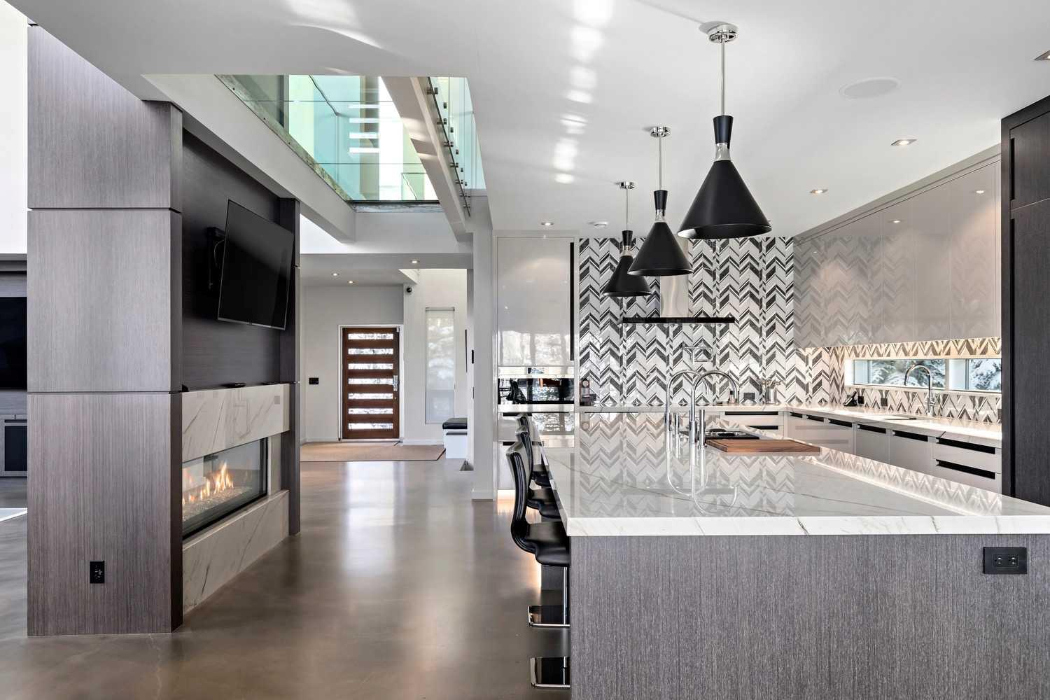 MLS #A2281353 image #2