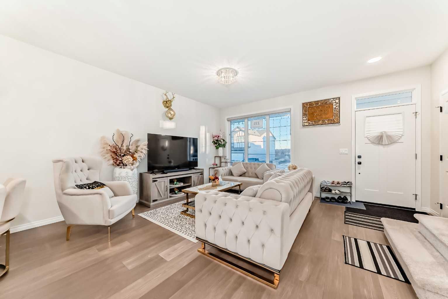 MLS #A2281556 image #3