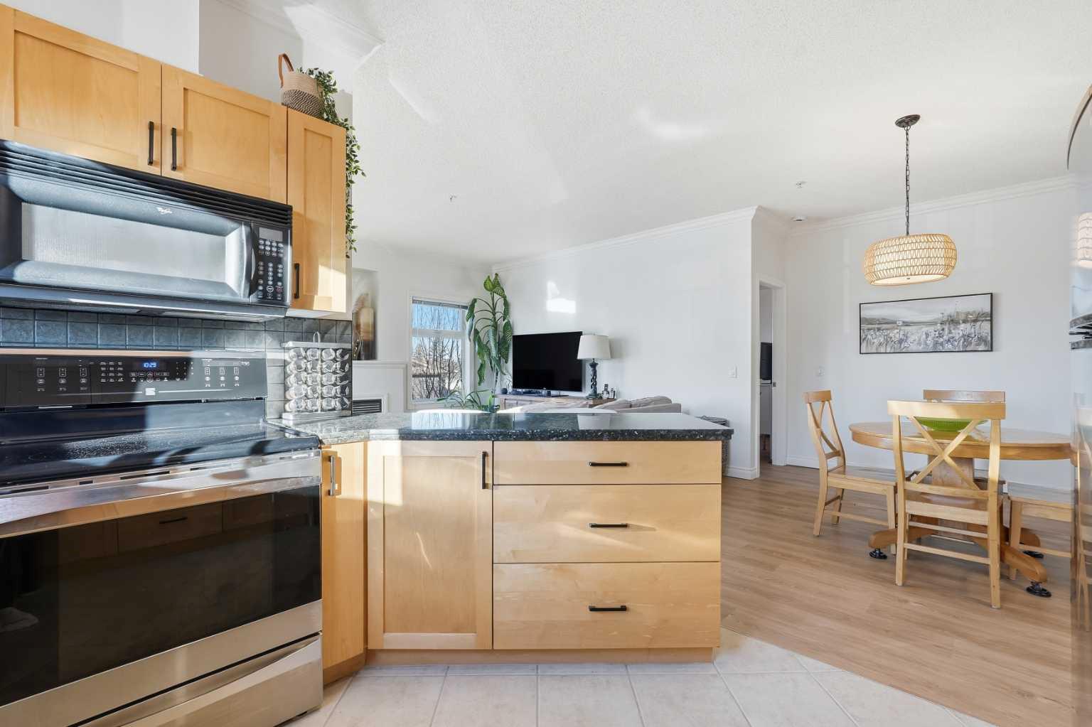 MLS #A2281686 image #8