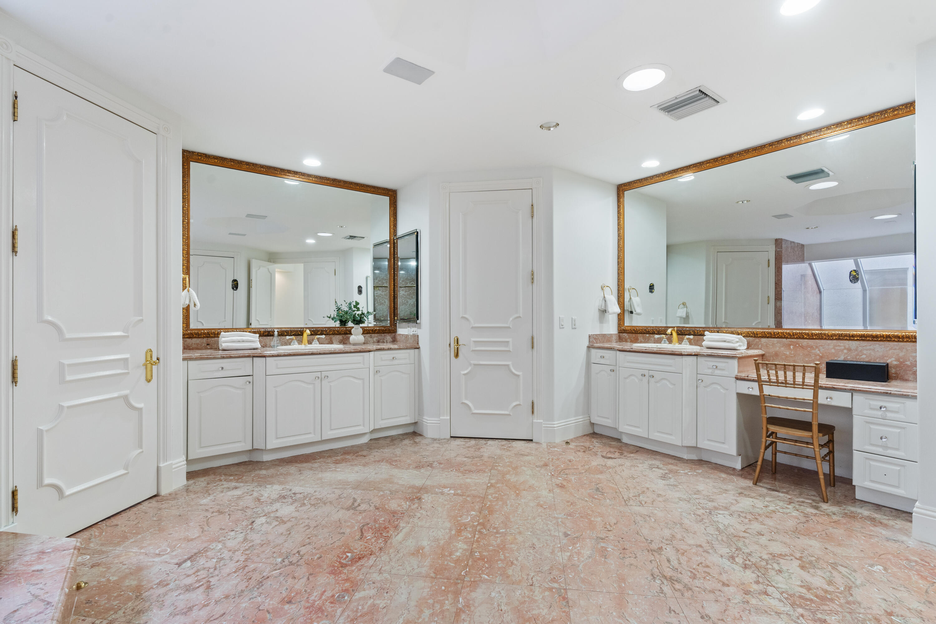 MLS #RX-10764901 image #44