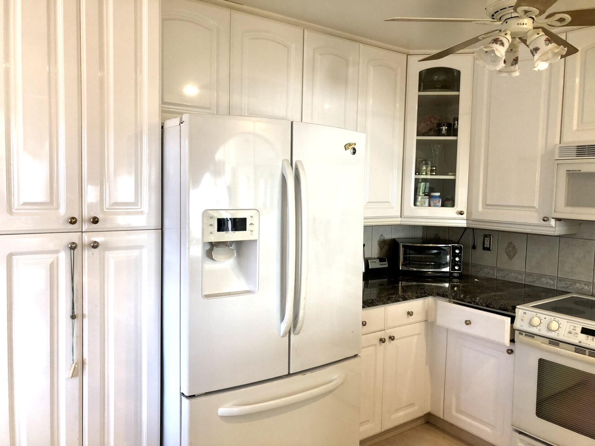 MLS #RX-11036252 image #1