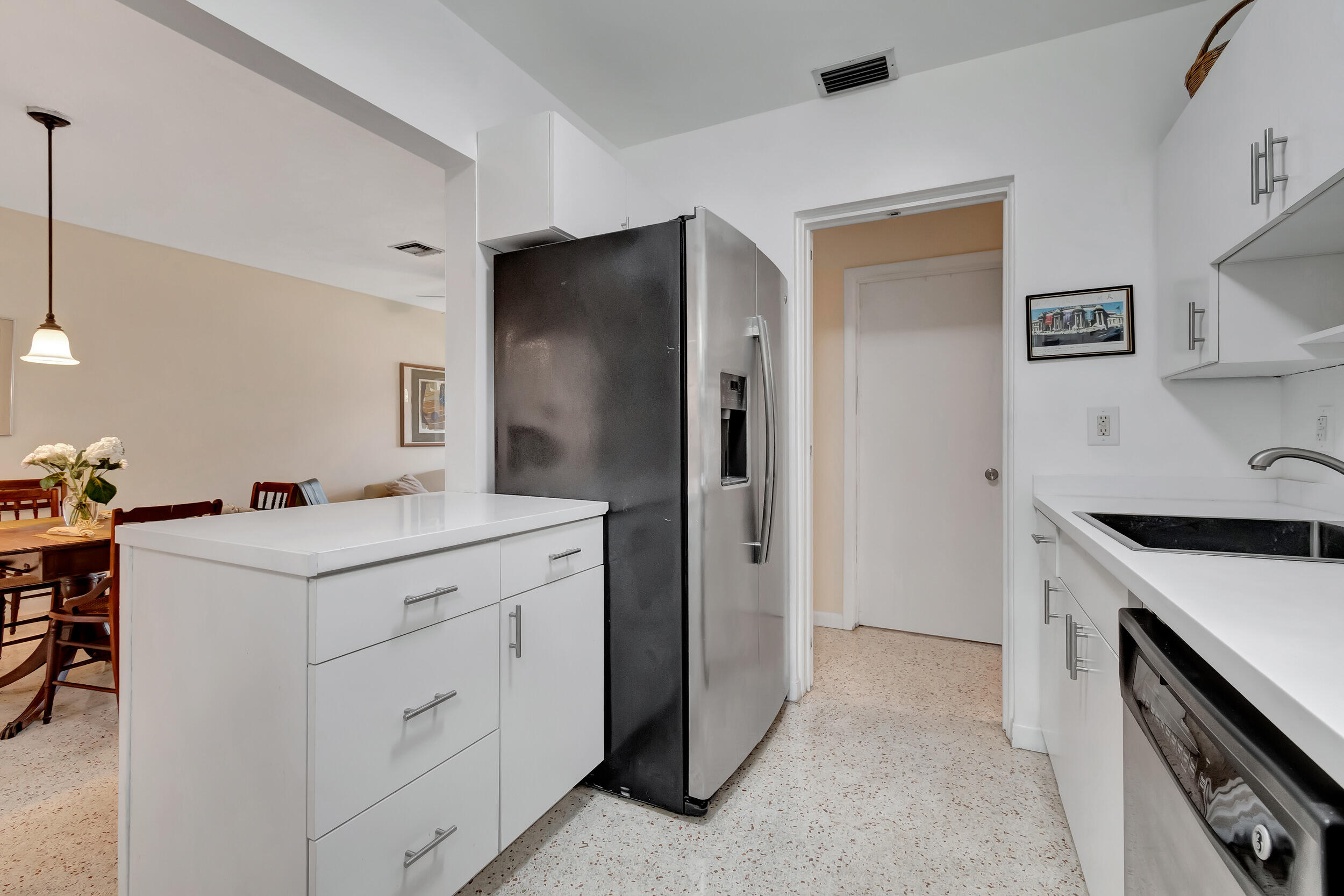 MLS #RX-11047623 image #11