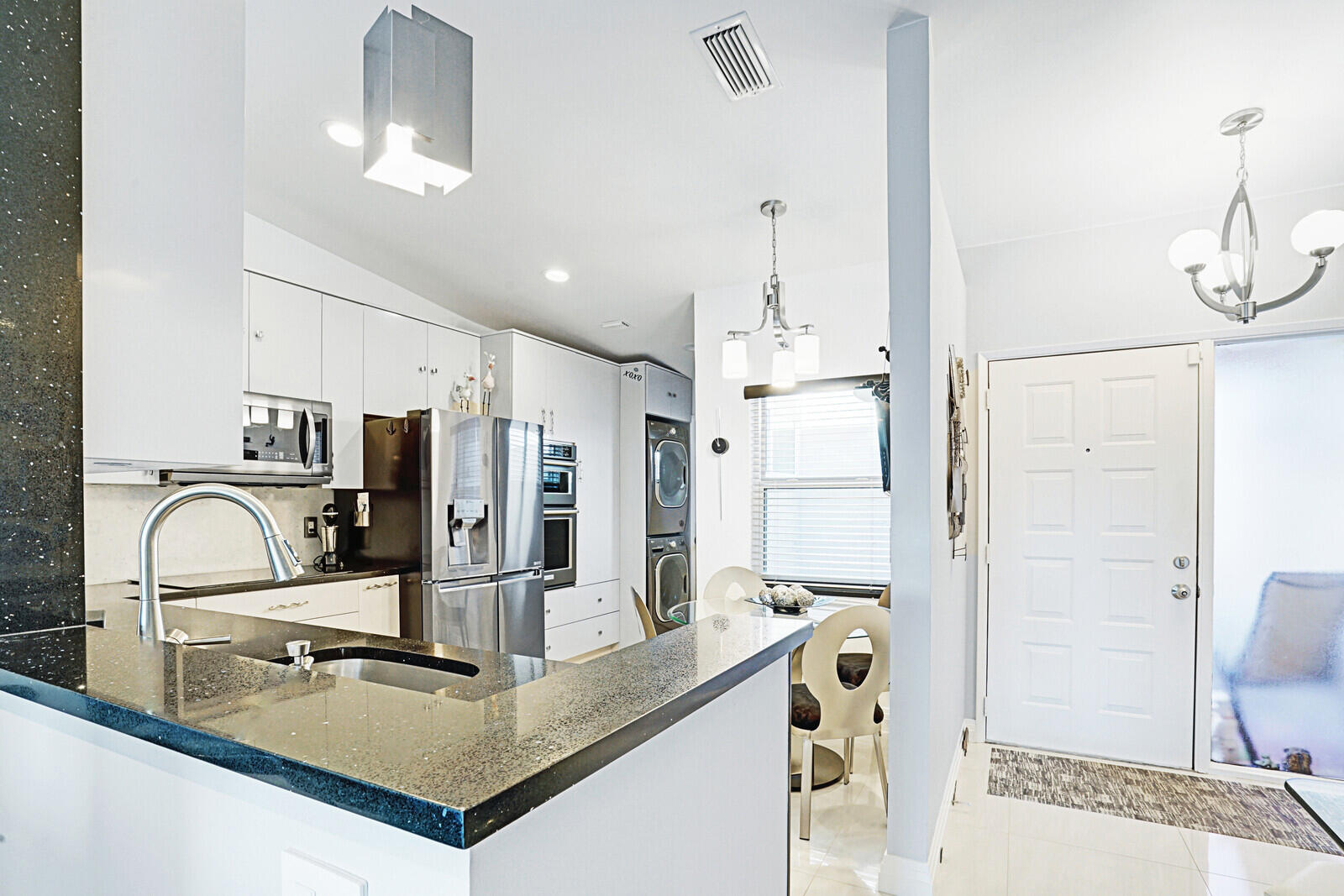 MLS #RX-11052066 image #8