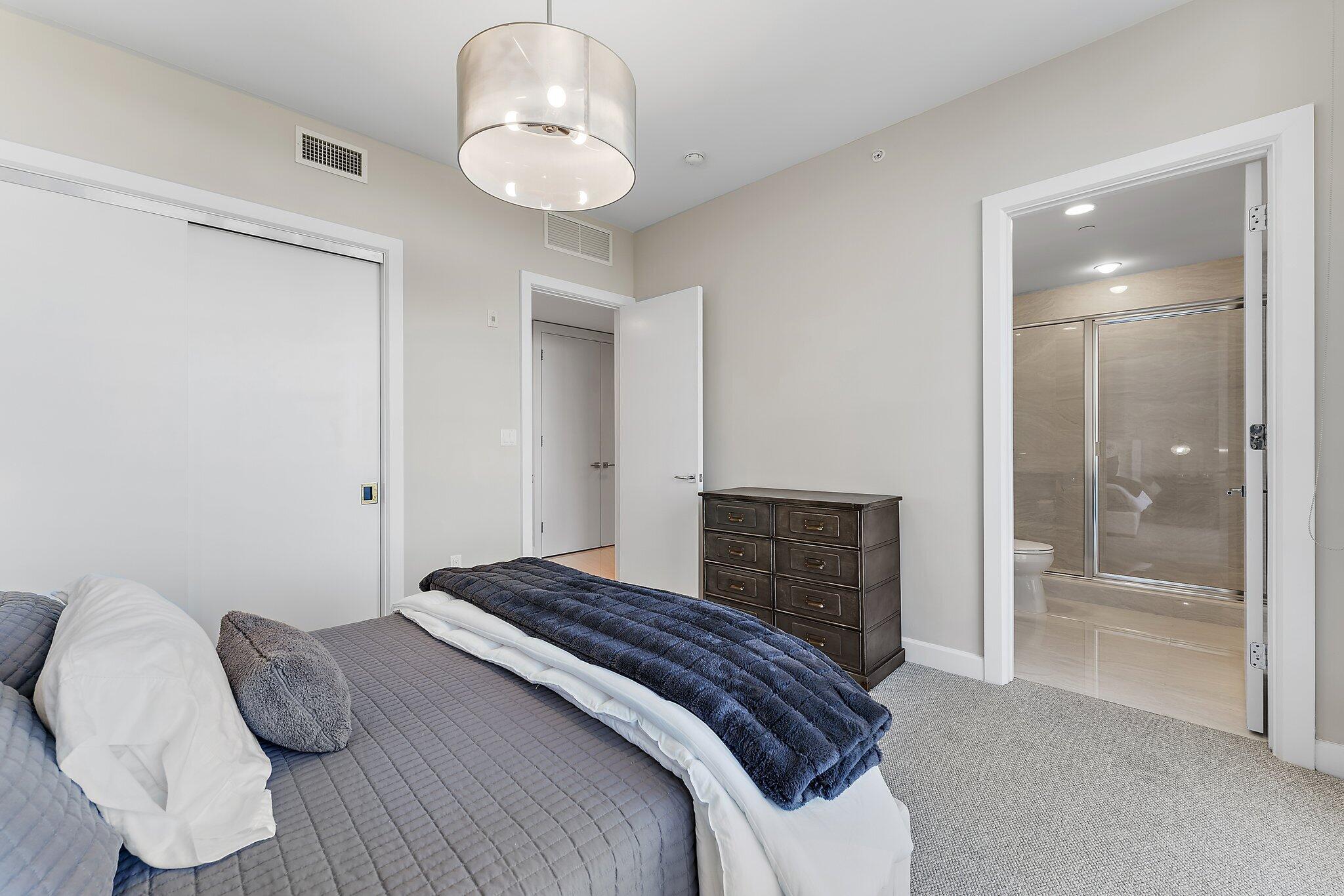 MLS #RX-10537268 image #30