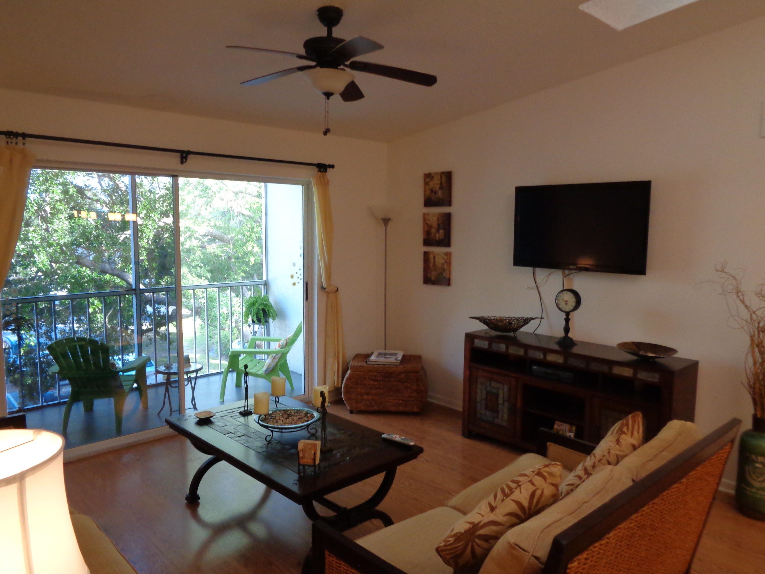MLS #RX-11058789 img 0