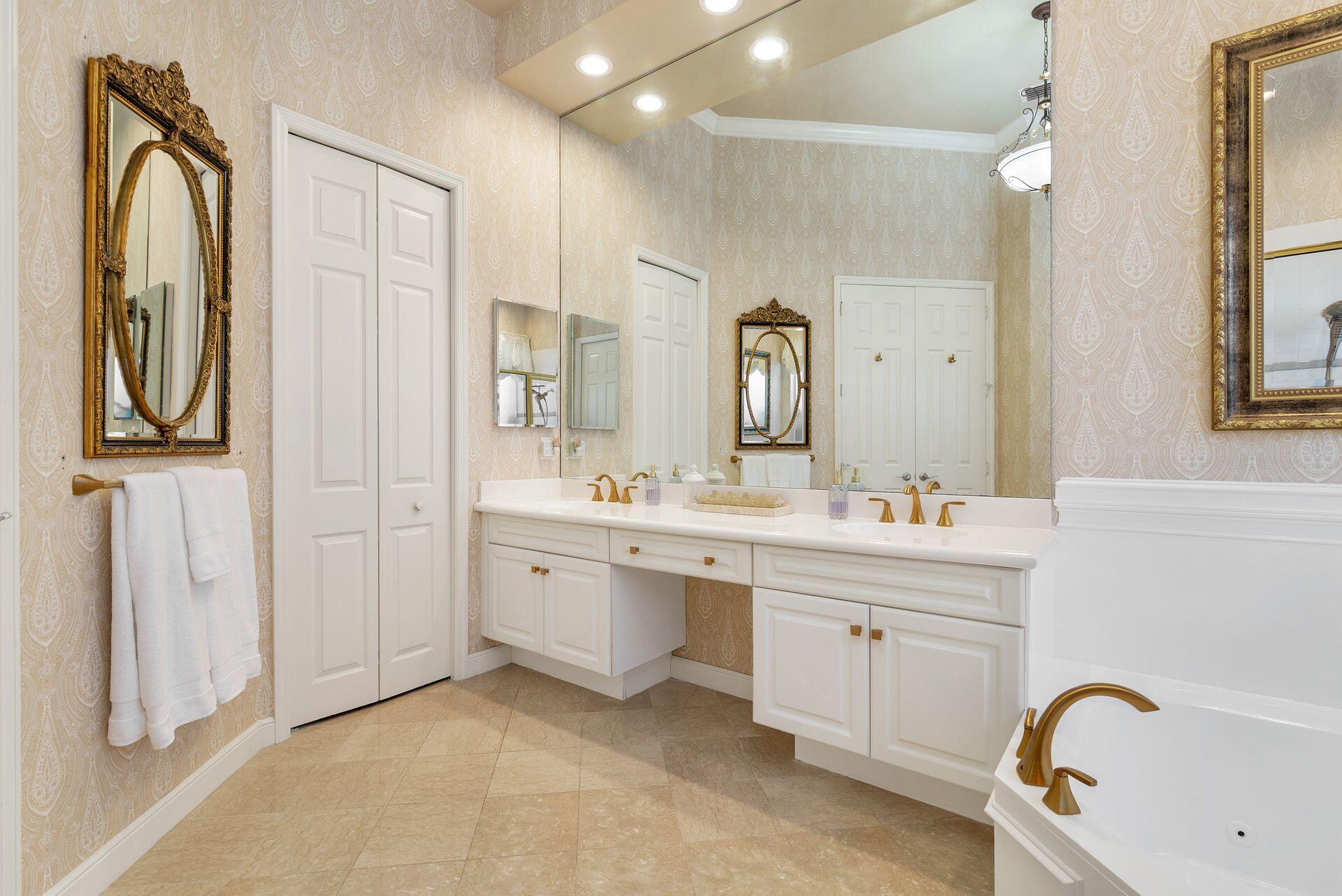 MLS #RX-11060139 image #17