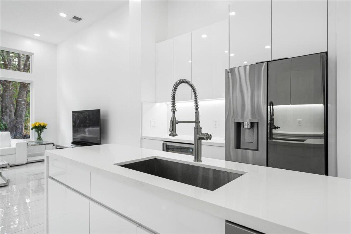 MLS #RX-11060756 image #15