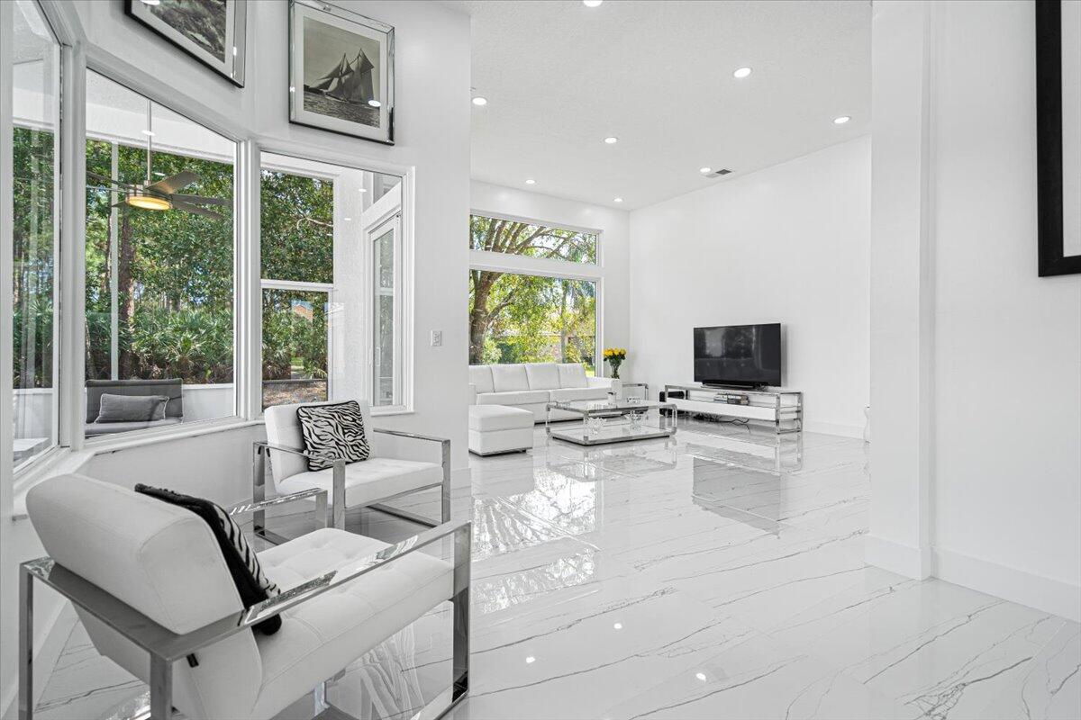 MLS #RX-11060756 image #21