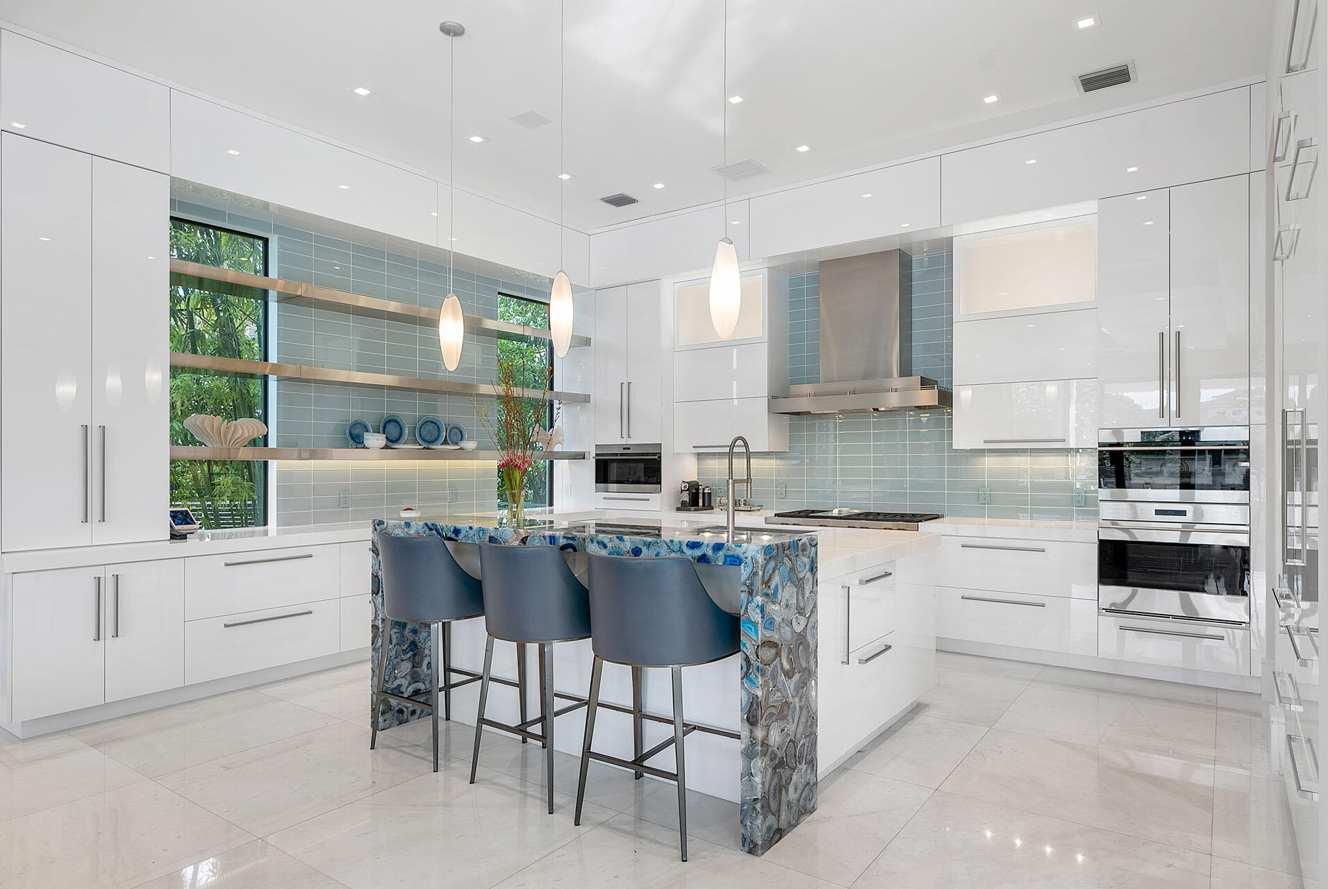 MLS #RX-10946931 image #11