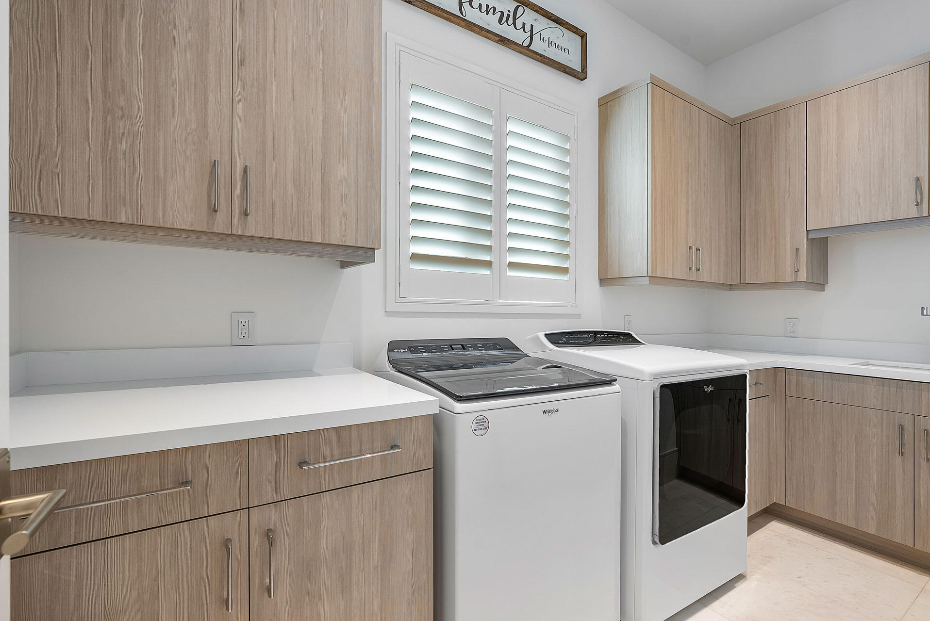 MLS #RX-10946931 image #38