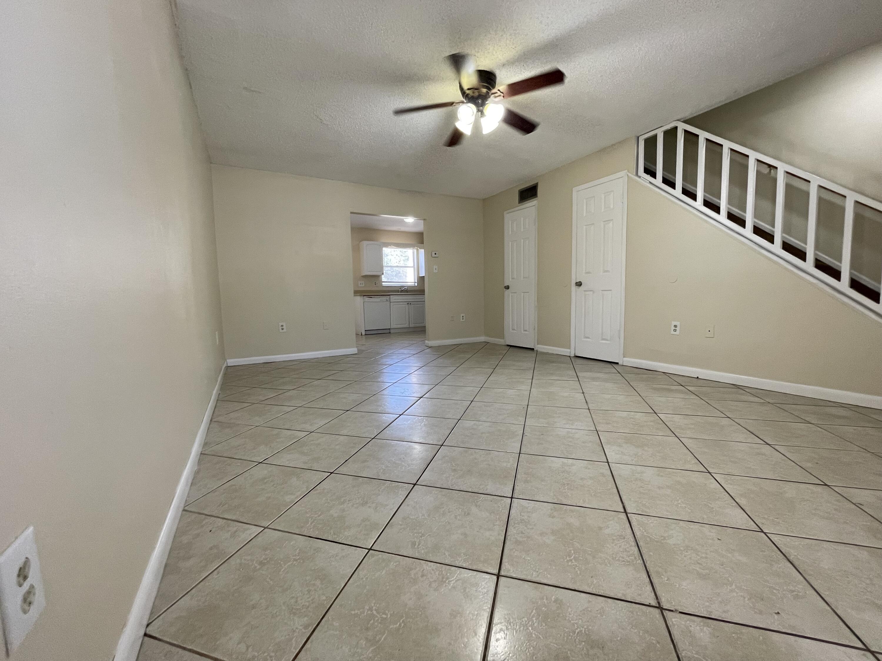 MLS #RX-11062223 image #2