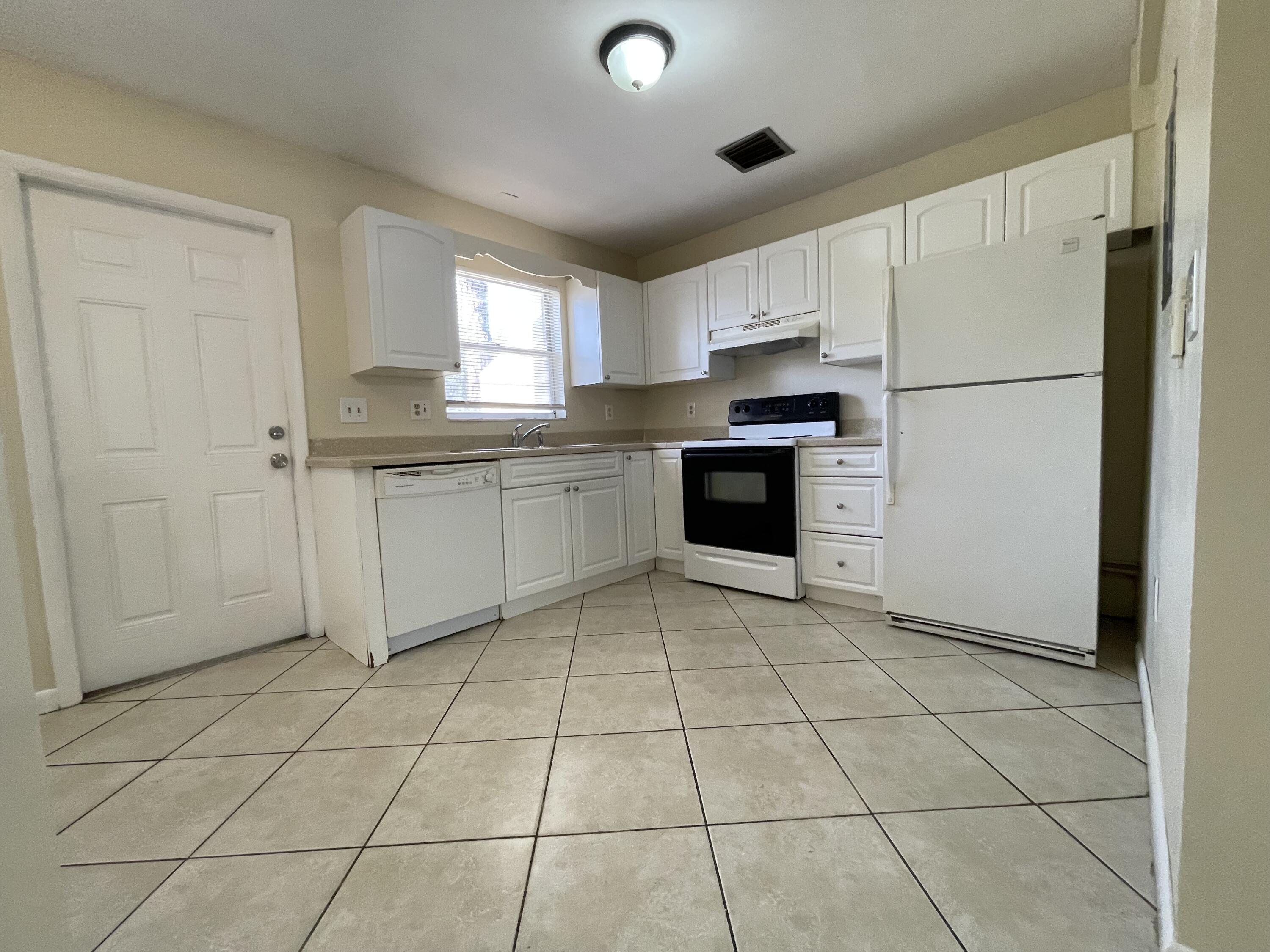 MLS #RX-11062223 image #5