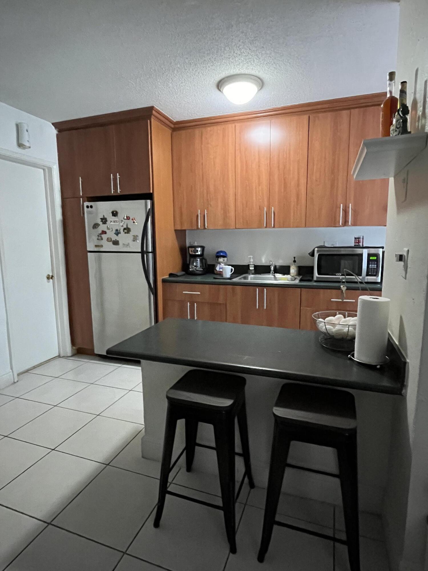 MLS #RX-11065060 img 0