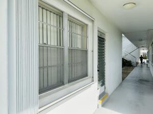 MLS #RX-11066203 img 0