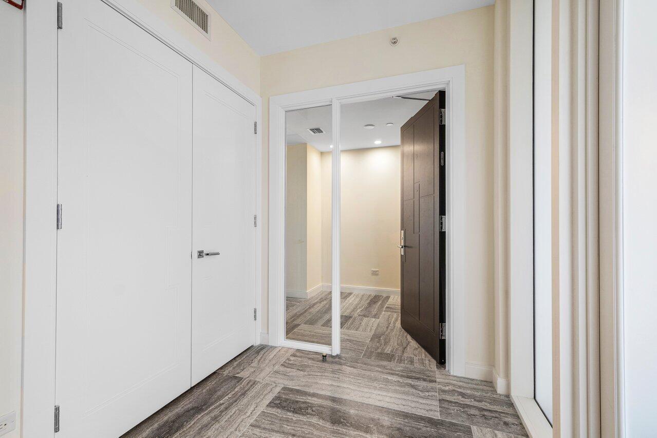 MLS #RX-11067990 image #1