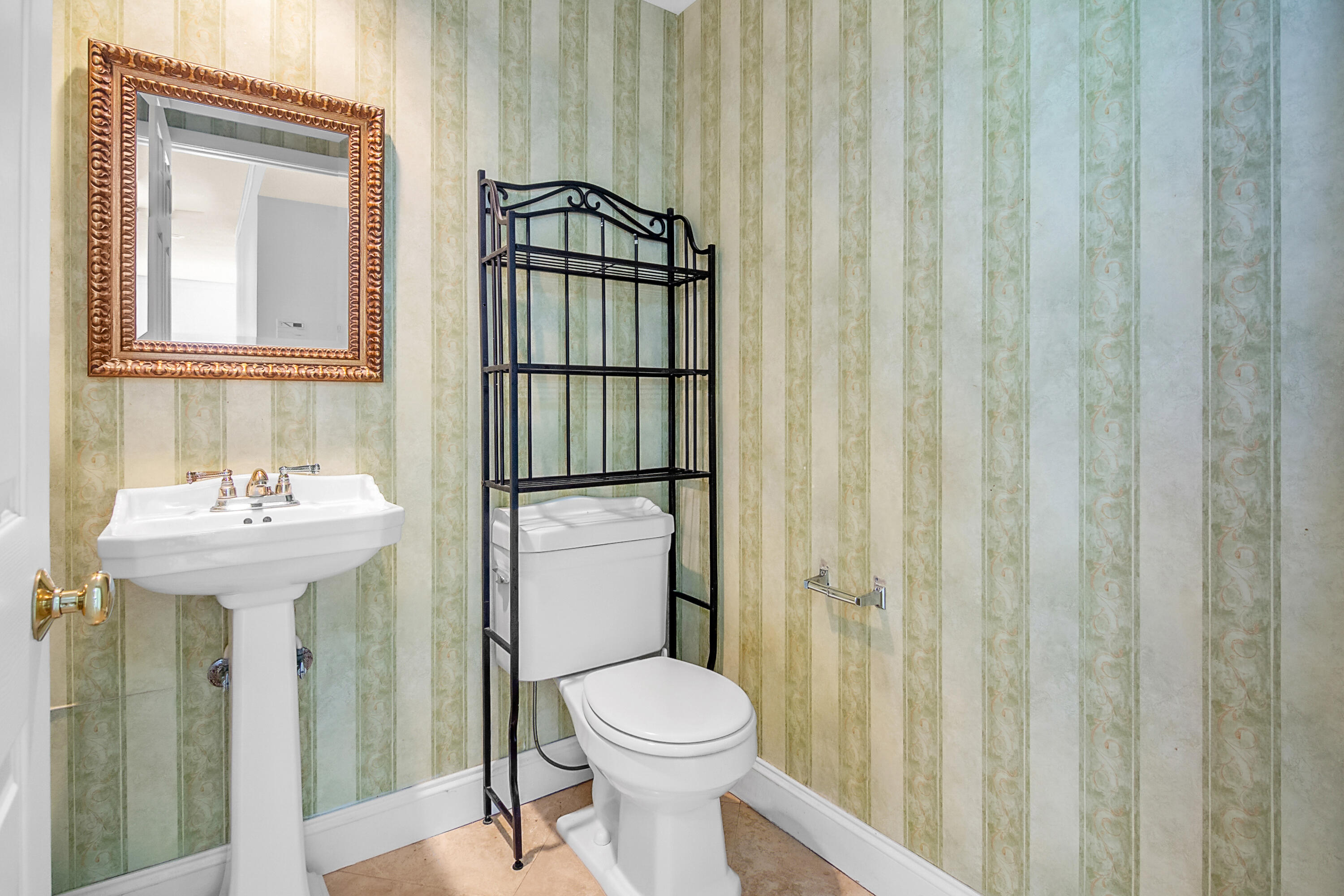 MLS #RX-11068660 image #8