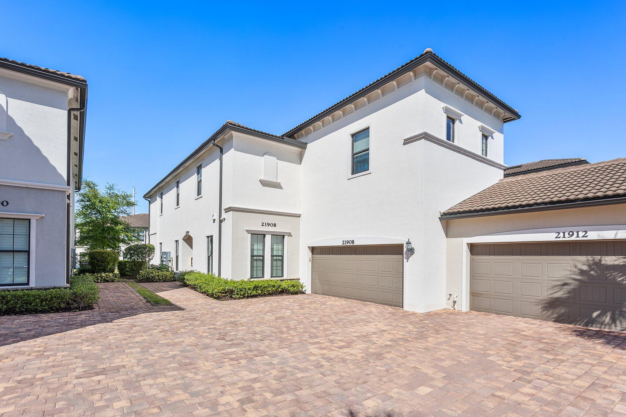 MLS #RX-11069878 image #1