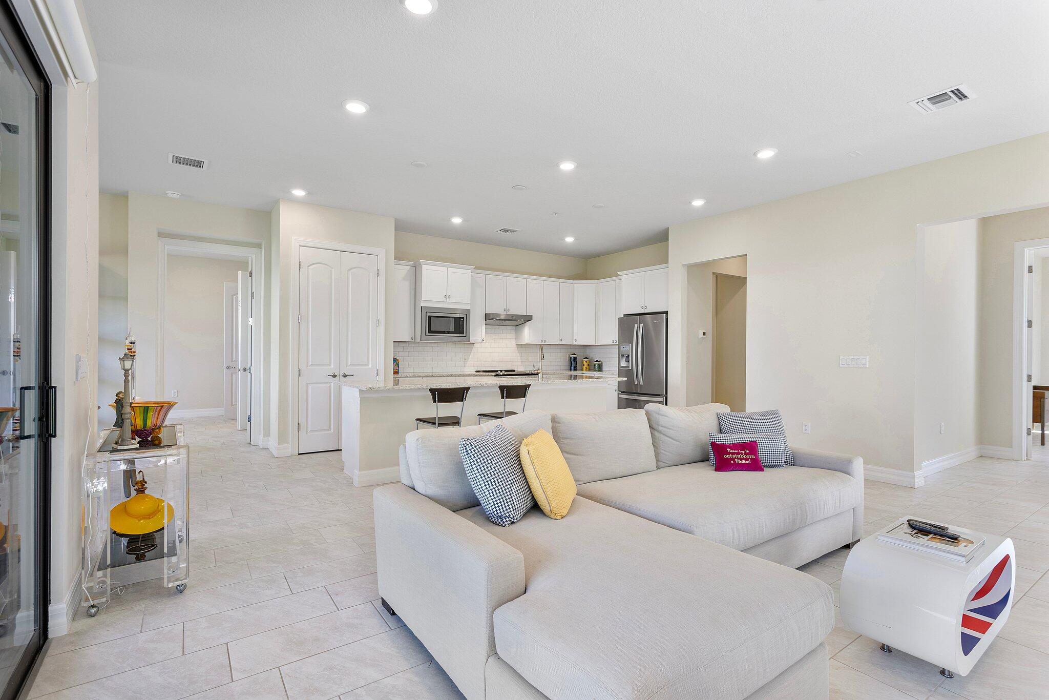 MLS #RX-11069878 image #11