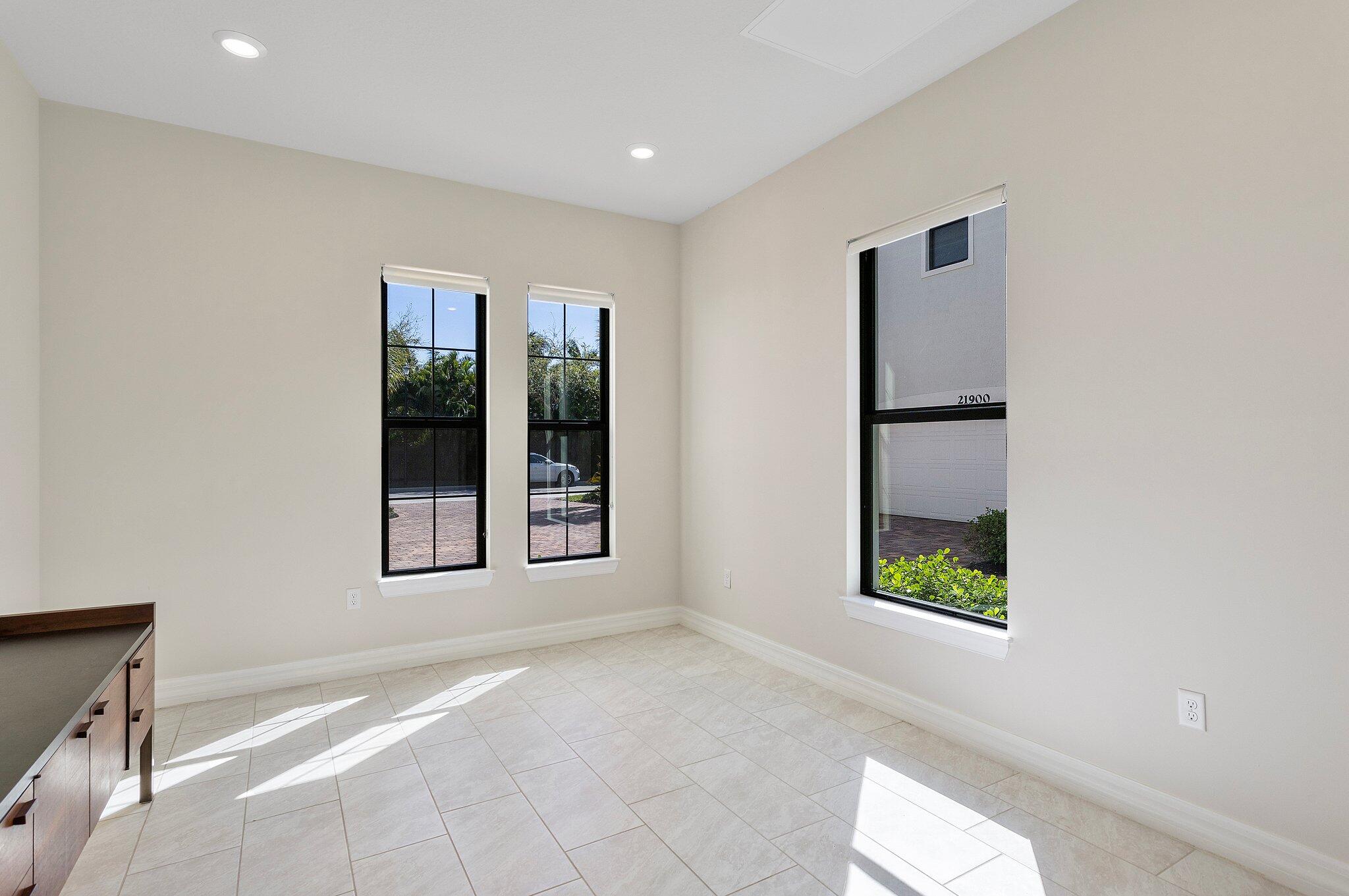 MLS #RX-11069878 image #13