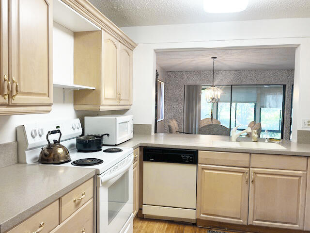 MLS #RX-11070628 image #7