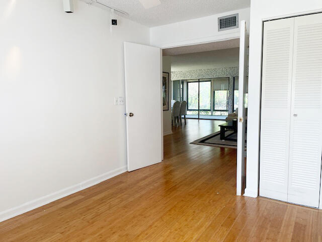 MLS #RX-11070628 image #9