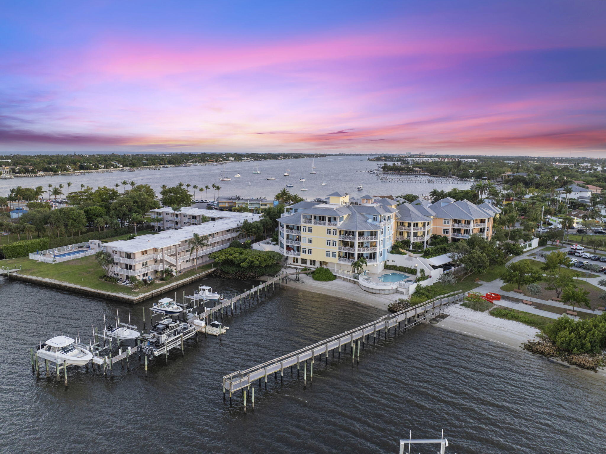 MLS #RX-11071677 image #1